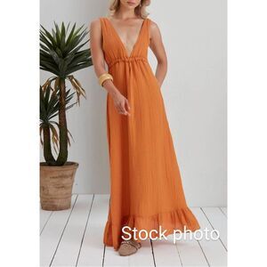 Begonville Maxi dress orange color Medium